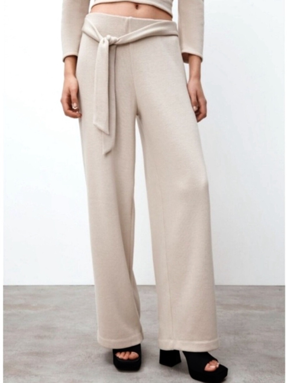 ZARA Wide Leg Tie-Waist Knit Lounge Pants in Beige! 🍂